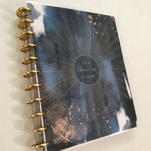 Happy Planner Big - It's a Perfect Day to Start Vertical Hourly 2022 - Picture 2 of 16